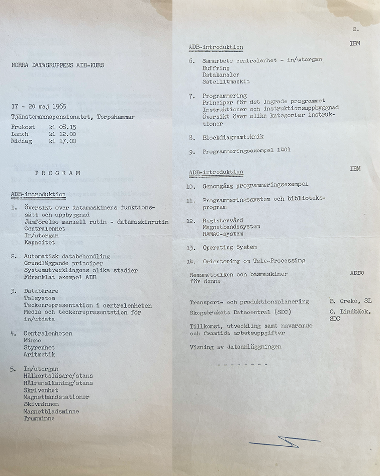 Schema över datakursen i Torpshammar 1965. Allt från att förstå sig på hur datorn är uppbyggd till genomgång av programmering.